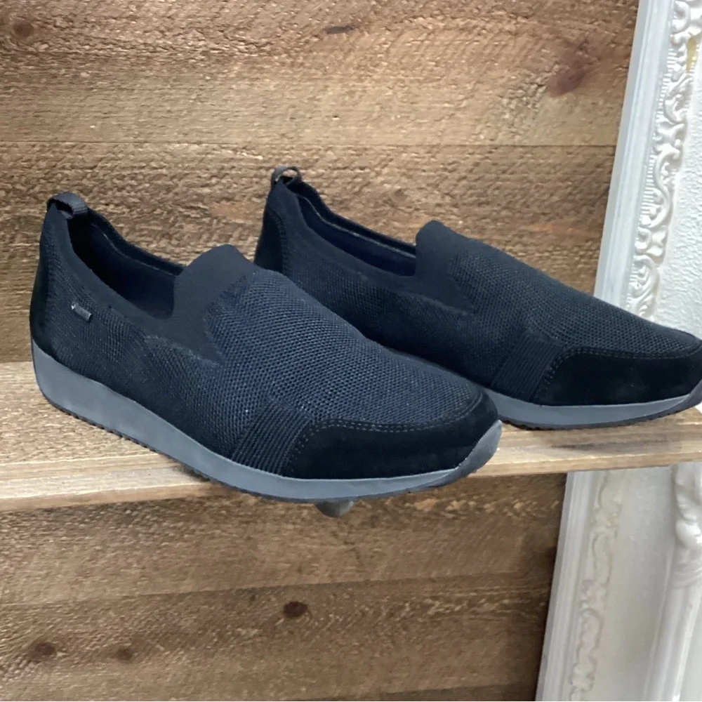 Ara Fusion⁴ Gore-Tex Slip-On Sneakers – Women’s Size 9
